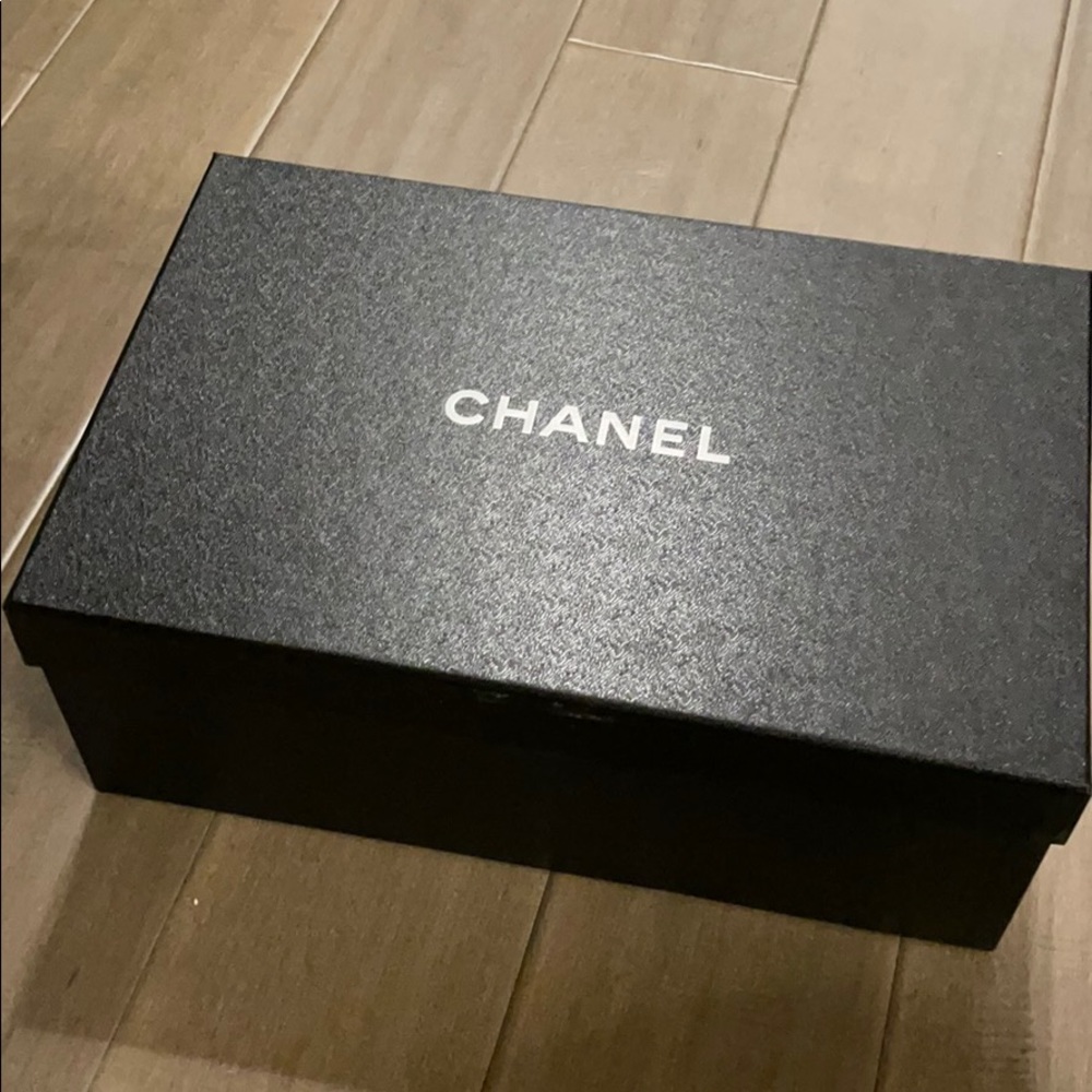 chanel empty shoe boxes small